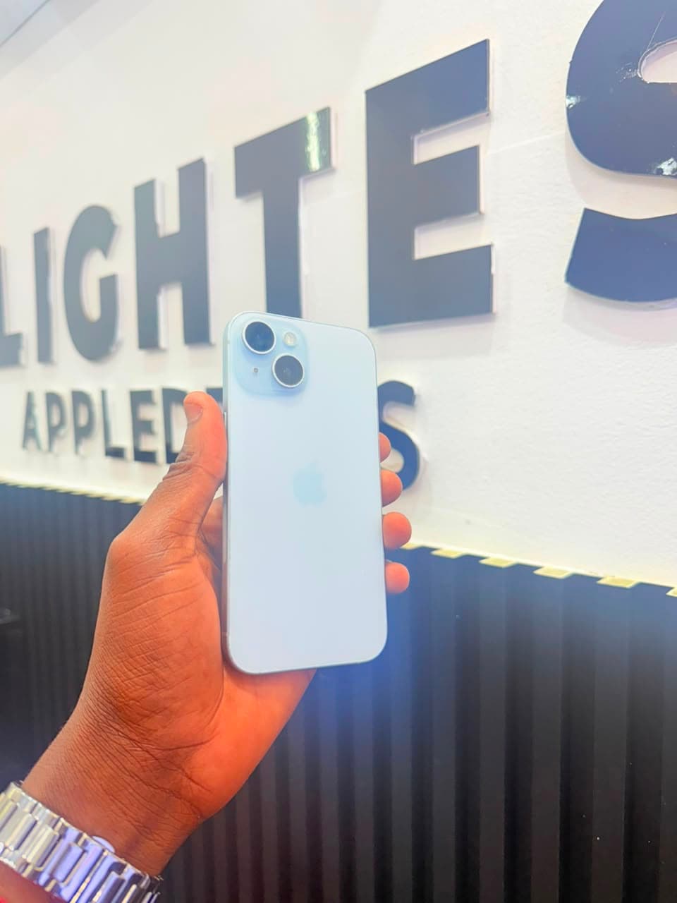 iPhone 15 128GB Unlocked — Aquamarine
